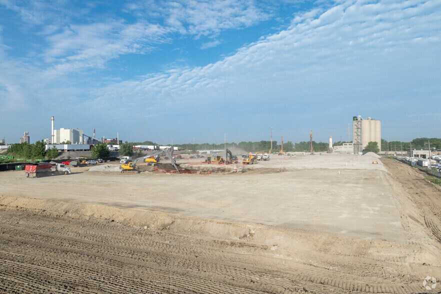 7955 W 59th St, Summit, IL à louer - Photo de l’immeuble – Image 2 sur 2