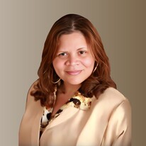Lorraine Barnes