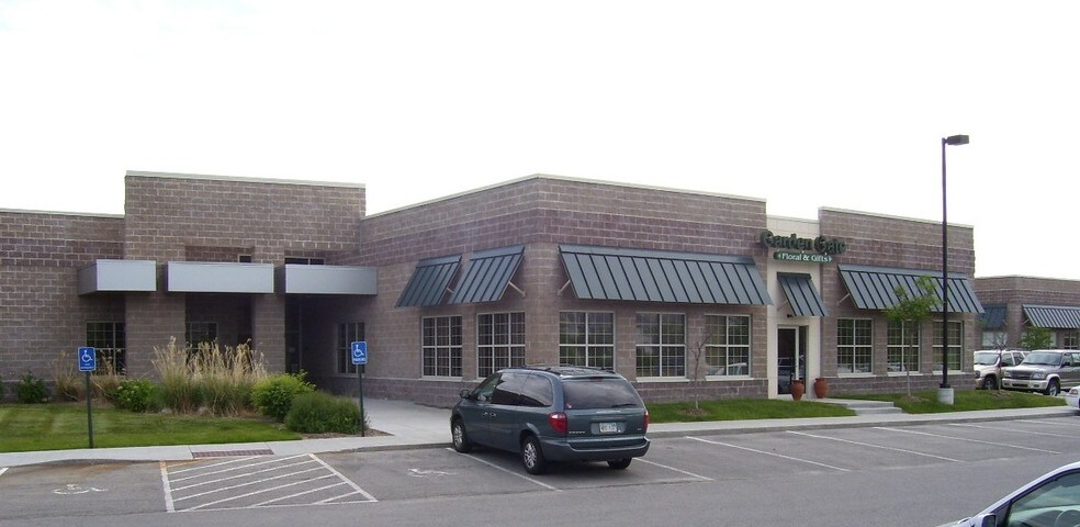9201 W 133rd St, Overland Park, KS à vendre - Photo de l’immeuble – Image 2 sur 3