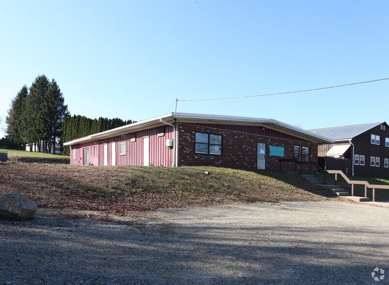44 Lebanon Rd, Bozrah, CT à vendre - Photo principale – Image 1 sur 4