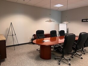 2125 Barrett Park Dr NW, Kennesaw, GA à louer Photo intérieure– Image 1 sur 2