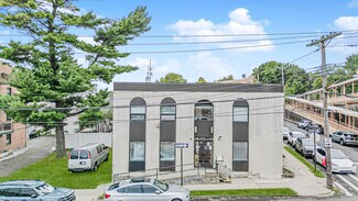 Plus de détails pour 90 Hancock St, Staten Island, NY - Bureau à vendre