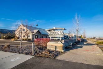 1045 Ancona Ave, Eagle, ID à louer Photo de l’immeuble– Image 1 sur 13