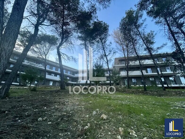 Bureau dans Valbonne à louer - Photo de l’immeuble – Image 2 sur 12