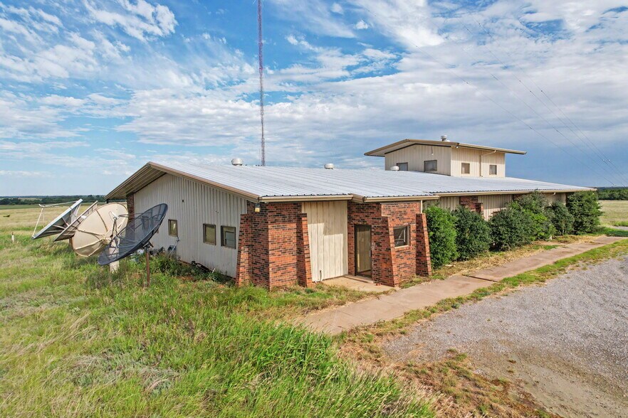 1515 N Broadway, Hobart, OK à vendre - Photo de l’immeuble – Image 2 sur 24