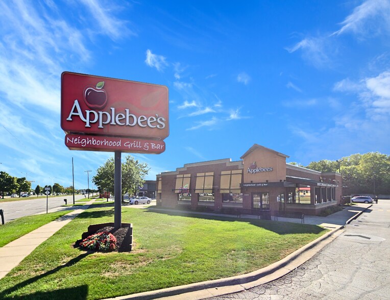 31653 Gratiot Ave, Roseville, MI à vendre - Photo de l’immeuble – Image 2 sur 11