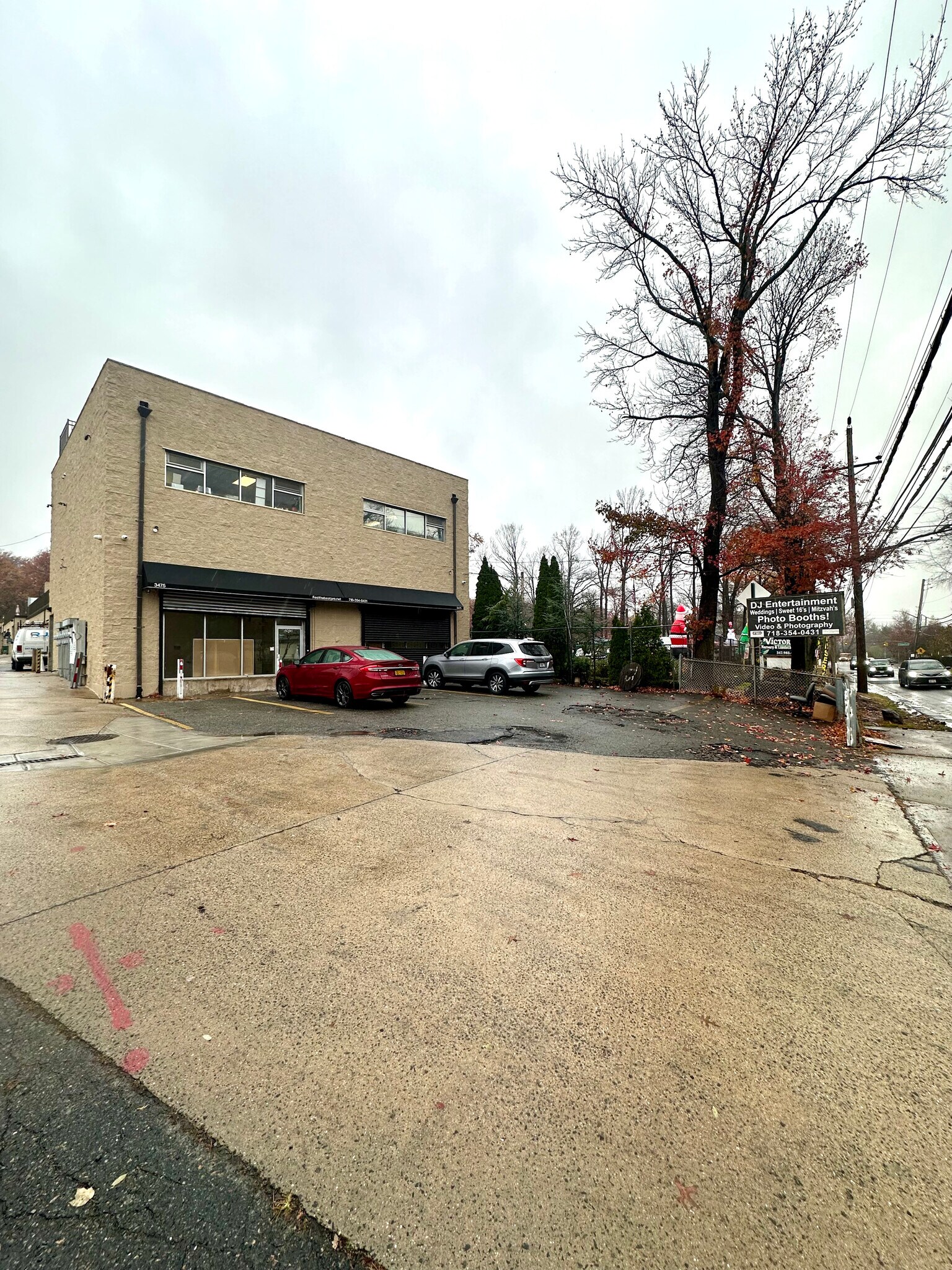 3475 Victory Blvd, Staten Island, NY à louer Photo de l’immeuble– Image 1 sur 6