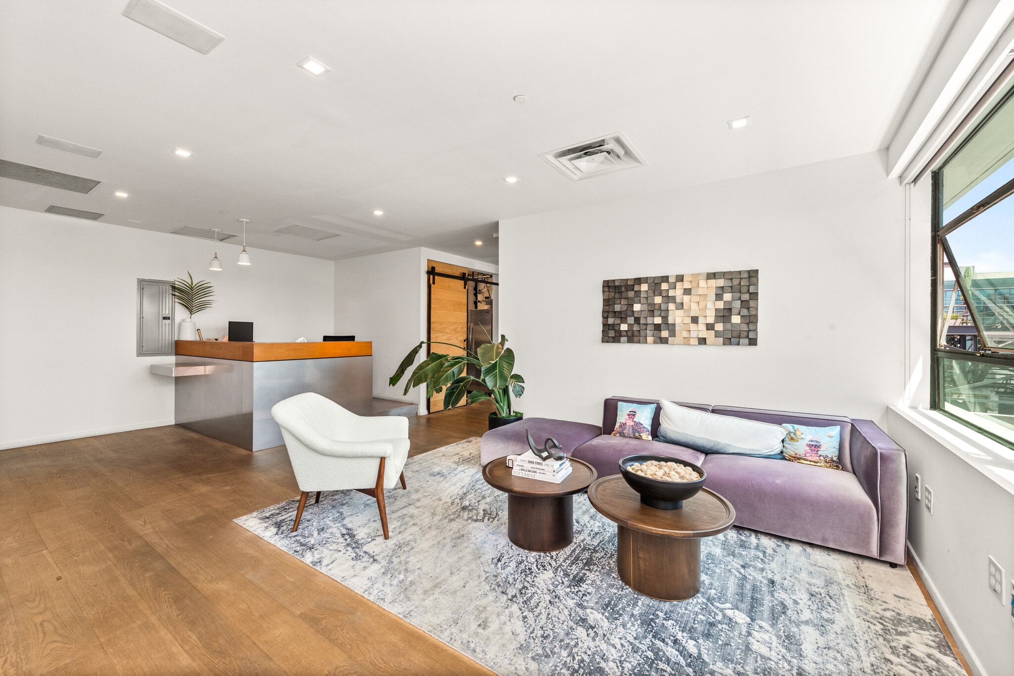 8820 Wilshire Blvd, Beverly Hills, CA à louer Photo intérieure– Image 1 sur 9