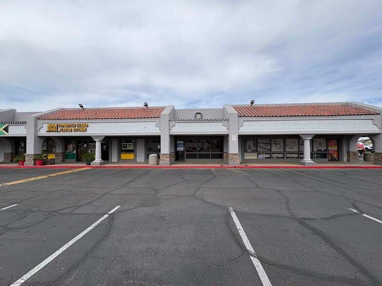 2305-2343 E Bell Rd, Phoenix, AZ à louer - Photo de l’immeuble – Image 2 sur 8
