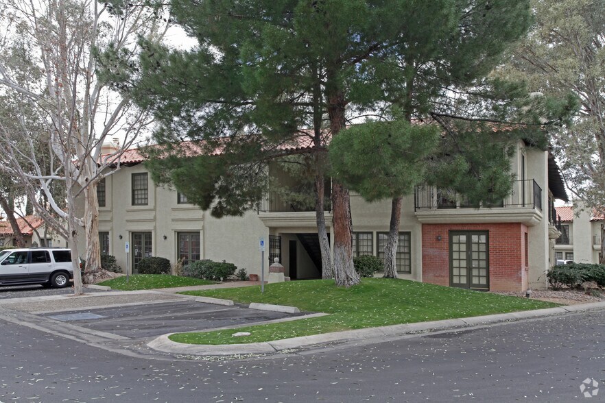 1200 N El Dorado Pl, Tucson, AZ à vendre - Photo de l’immeuble – Image 2 sur 4