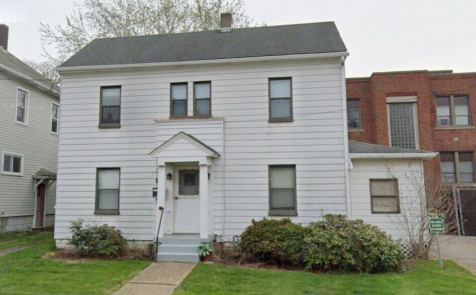 311 Station St, Bridgeville, PA à vendre - Photo de l’immeuble – Image 3 sur 8