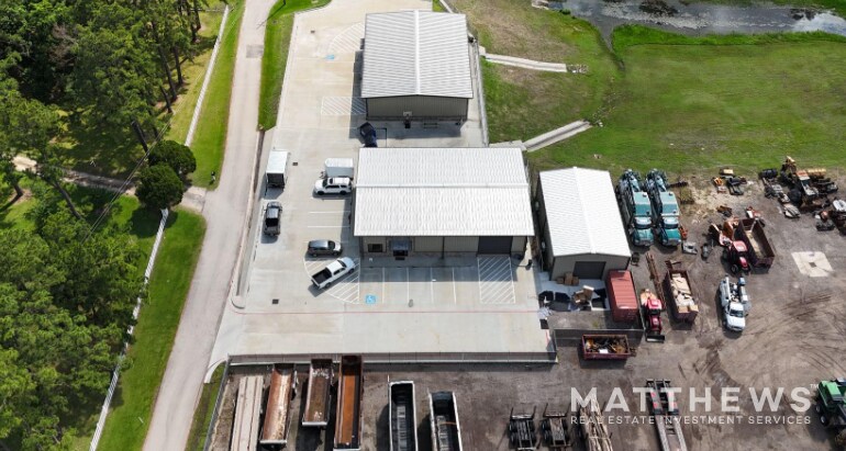23715 W Hardy Rd, Spring, TX à louer - Photo de l’immeuble – Image 2 sur 3