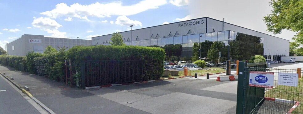 Industriel/Logistique dans Herblay-sur-Seine à louer - Photo de l’immeuble – Image 1 sur 21