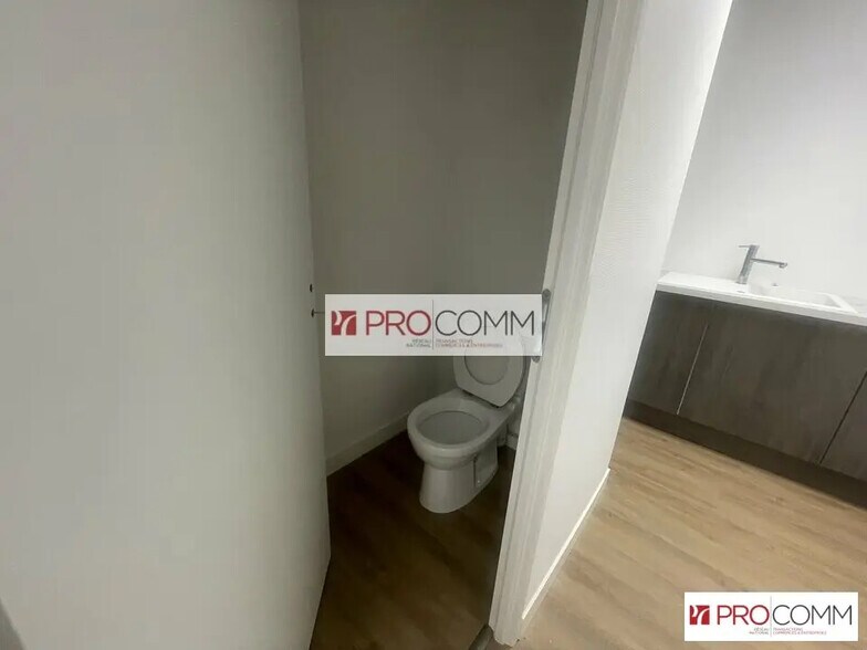 Bureau dans Luisant à louer - Photo intérieure – Image 3 sur 11