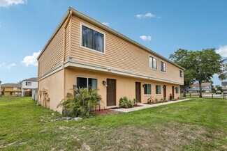 Plus de détails pour 12057-12063 Tift Cir, Orlando, FL - Logement à vendre