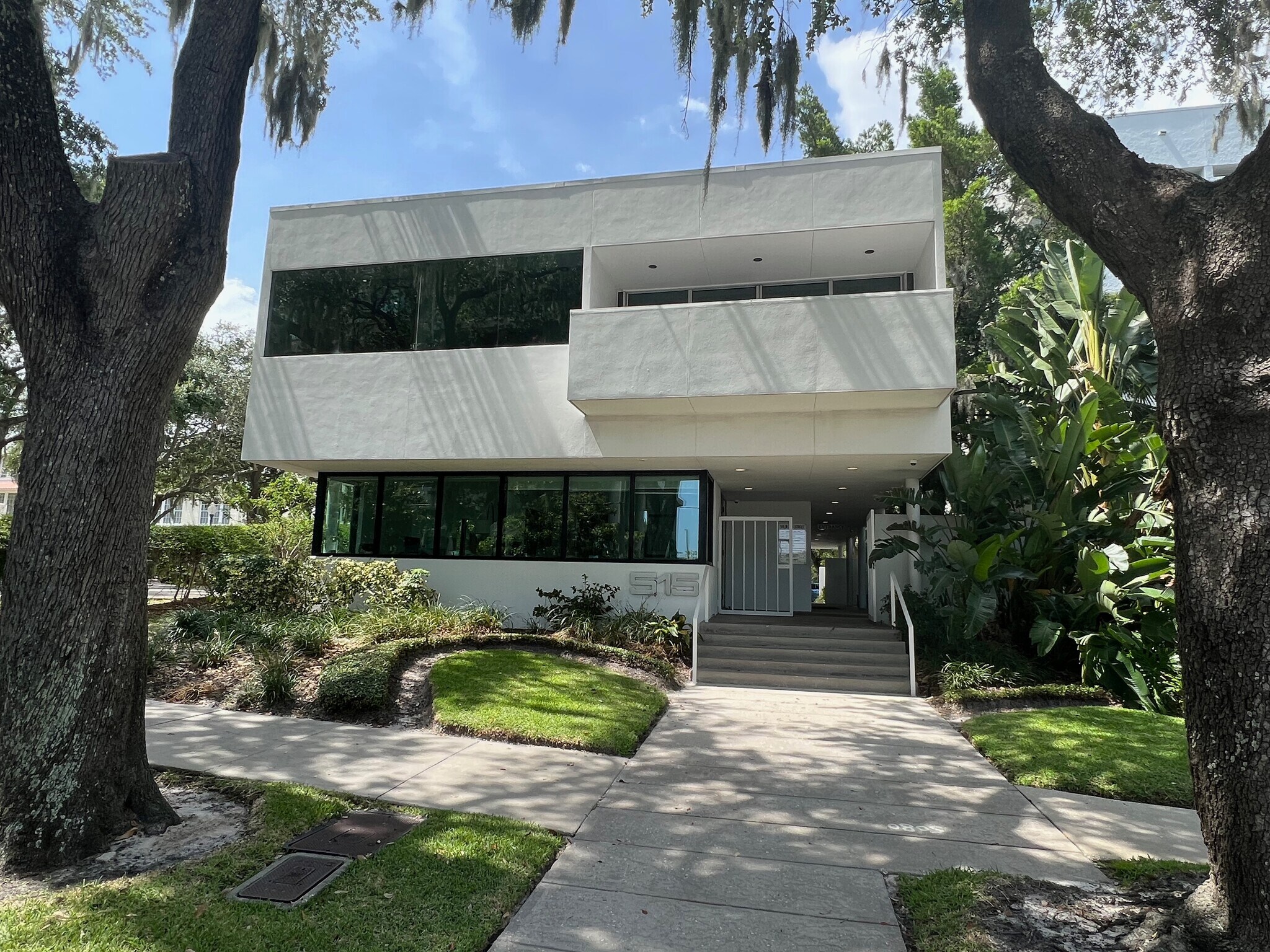515 W Bay St, Tampa, FL à louer Photo de l’immeuble– Image 1 sur 11