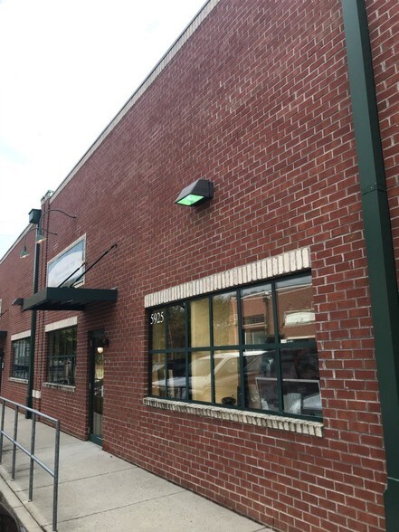 5925 School Ave, Richmond, VA à louer - Photo de l’immeuble – Image 2 sur 9