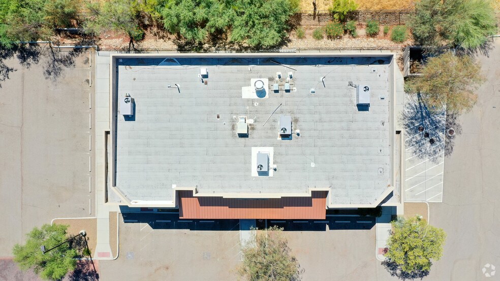 8553 N Silverbell Rd, Tucson, AZ à vendre - Photo de l’immeuble – Image 3 sur 17