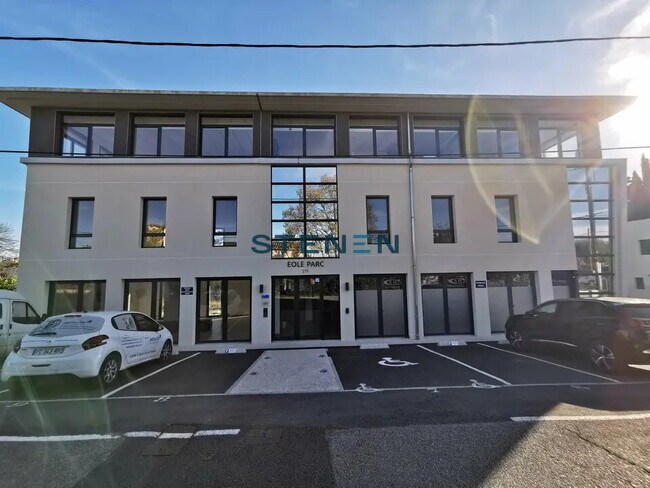 Plus de détails pour Bureau à louer