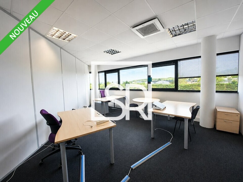 Bureau dans Cournon-d'Auvergne à vendre - Photo intérieure – Image 2 sur 10