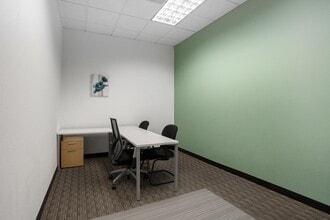 14100 Palmetto Frontage Rd, Miami Lakes, FL à louer Photo intérieure– Image 1 sur 2