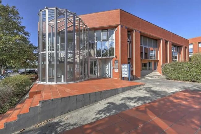 Plus de détails pour Bureau à louer