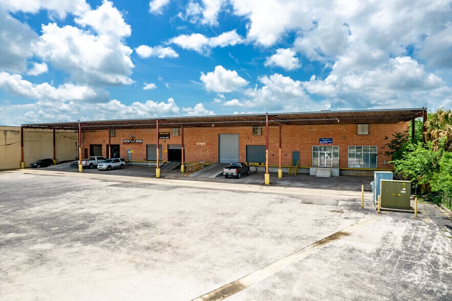30 Essex St, San Antonio, TX à louer - Photo de l’immeuble – Image 3 sur 8