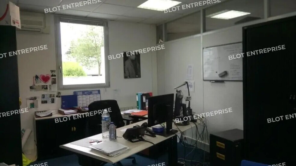 Bureau dans Cesson-Sévigné à louer - Photo de l’immeuble – Image 2 sur 11