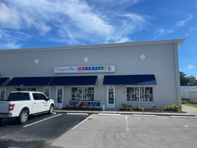 3036 Tamiami Trl, Port Charlotte, FL à louer - Photo de l’immeuble – Image 3 sur 6