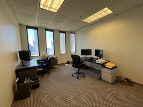 3400 Peachtree Rd NE, Atlanta, GA à louer Photo intérieure– Image 2 sur 4