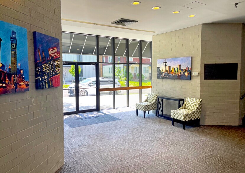 606 Baltimore Ave, Towson, MD à vendre - Photo de l’immeuble – Image 2 sur 11