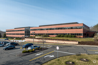 Plus de détails pour 175 Scott Swamp Rd, Farmington, CT - Bureau à louer