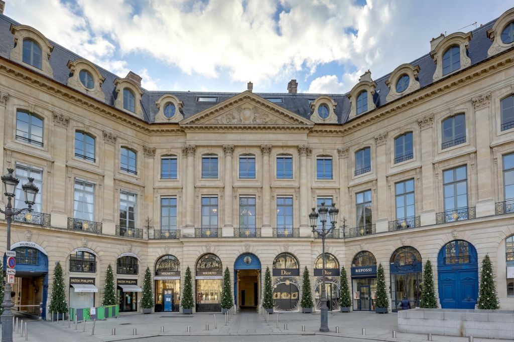 8 Place Vendôme, Paris à louer Photo de l’immeuble– Image 1 sur 10
