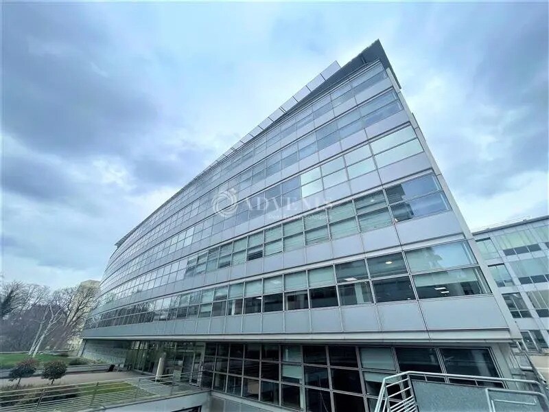 Bureau dans Pantin à louer Photo de l’immeuble– Image 1 sur 8