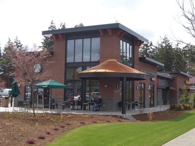 32650 State Route 20, Oak Harbor, WA à louer - Photo principale – Image 1 sur 4