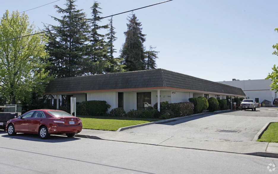 1660 Factor Ave, San Leandro, CA à louer - Photo principale – Image 1 sur 3