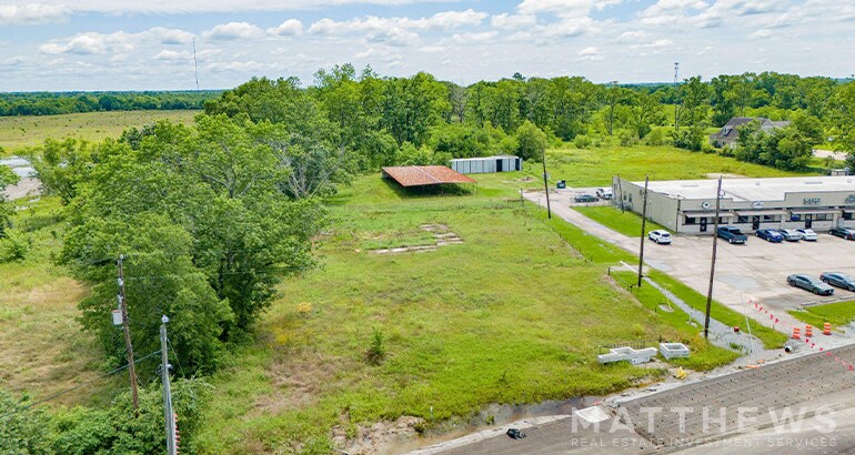 24722 FM 2100 Rd, Huffman, TX à vendre - Photo de l’immeuble – Image 3 sur 3