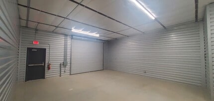 7903 SW Loop 410, San Antonio, TX à louer Photo intérieure– Image 2 sur 2