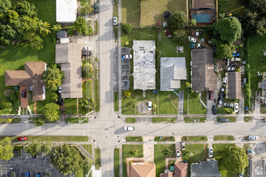 4400 SW 23rd St, West Park, FL à vendre - Aérien – Image 2 sur 11