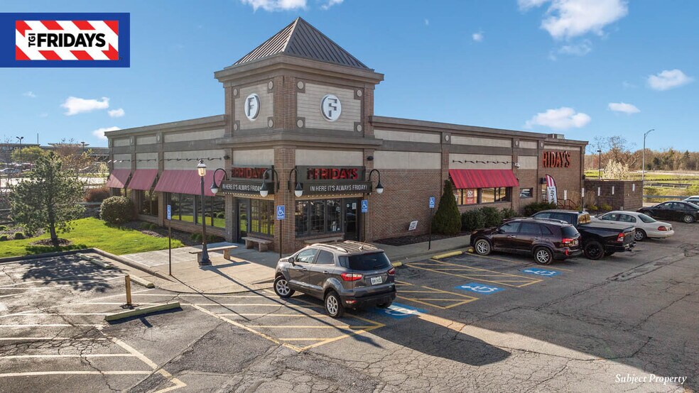 10320 Cascade Crossing, Brooklyn, OH à louer - Photo de l’immeuble – Image 3 sur 5
