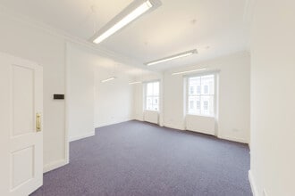 25 Thurloe St, Londres à louer Photo intérieure– Image 1 sur 4