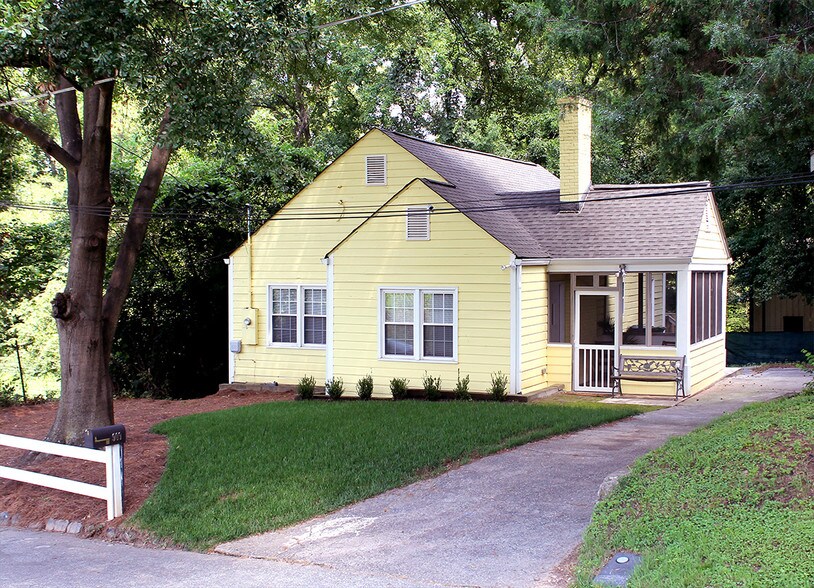 909 Morris St NW, Atlanta, GA à louer - Photo de l’immeuble – Image 1 sur 21