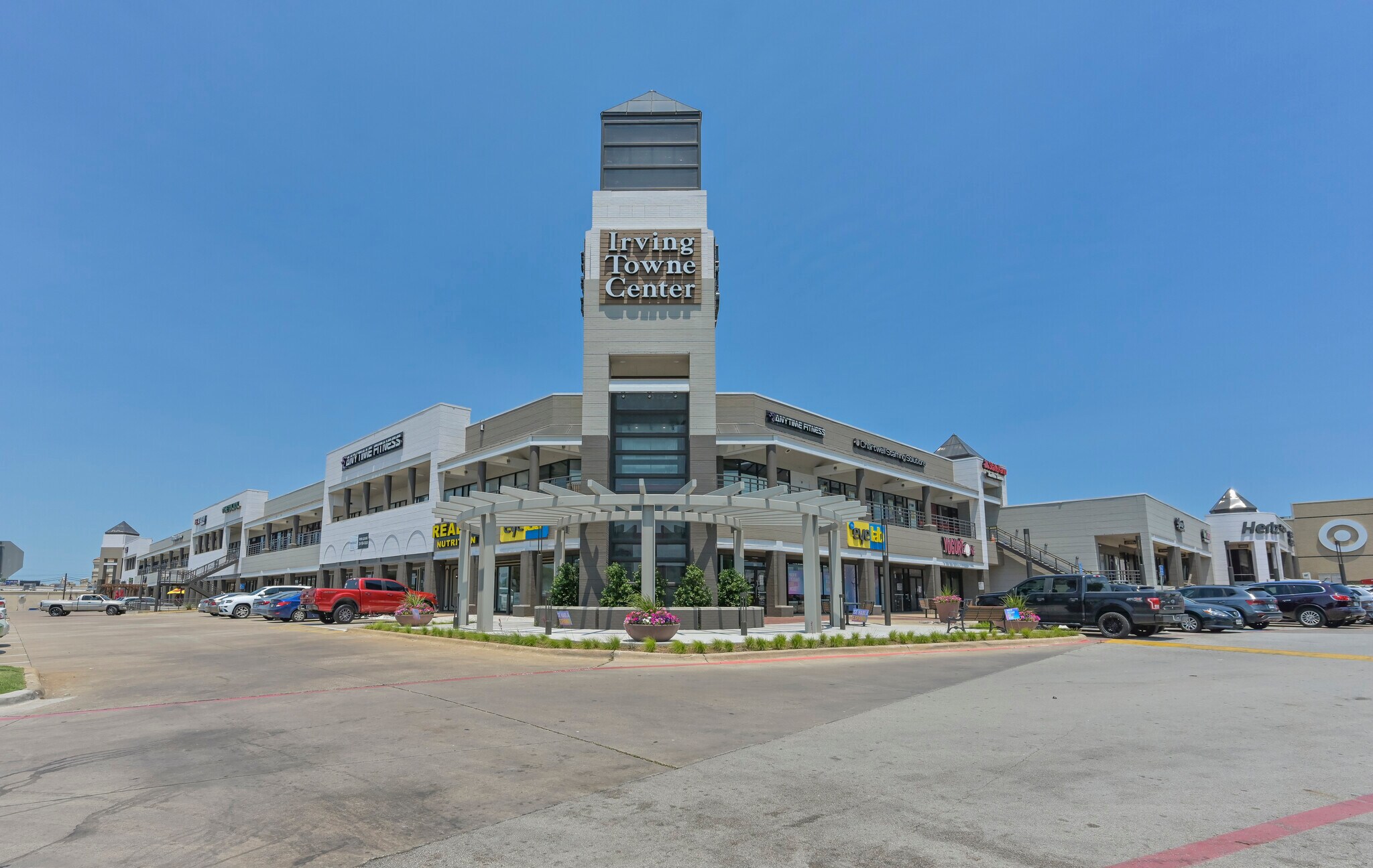 3301-3401 W Airport Fwy, Irving, TX à louer Photo de l’immeuble– Image 1 sur 7