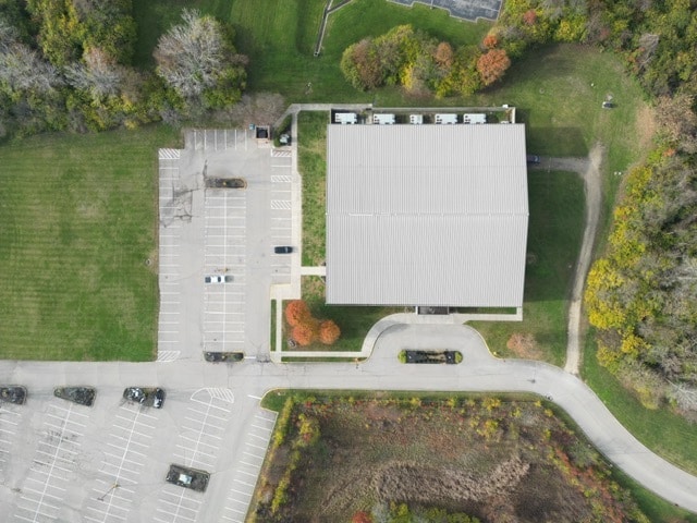 690 Northland Blvd, Cincinnati, OH à vendre Photo principale– Image 1 sur 22