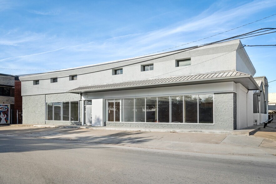 5011 Navigation Blvd, Houston, TX à louer - Photo de l’immeuble – Image 3 sur 21