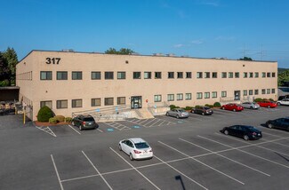 Plus de détails pour 317 New Boston St, Woburn, MA - Local d'activités à louer