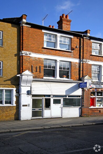 Friern Barnet Rd, Londres à louer - Photo de l’immeuble – Image 2 sur 2
