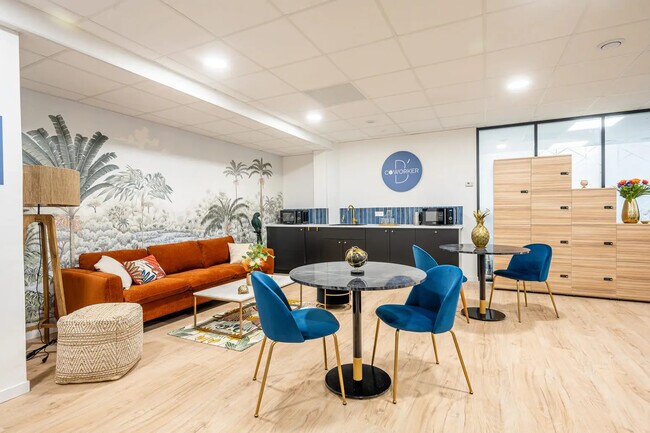 Plus de détails pour 7 Rue Des Courtillons, Bruz - Coworking à louer