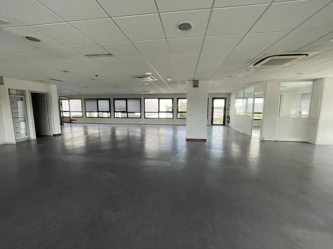 Bureau dans Évreux à louer Photo intérieure– Image 1 sur 6