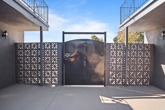 Plus de détails pour 116 Covena Ave, Modesto, CA - Logement à vendre